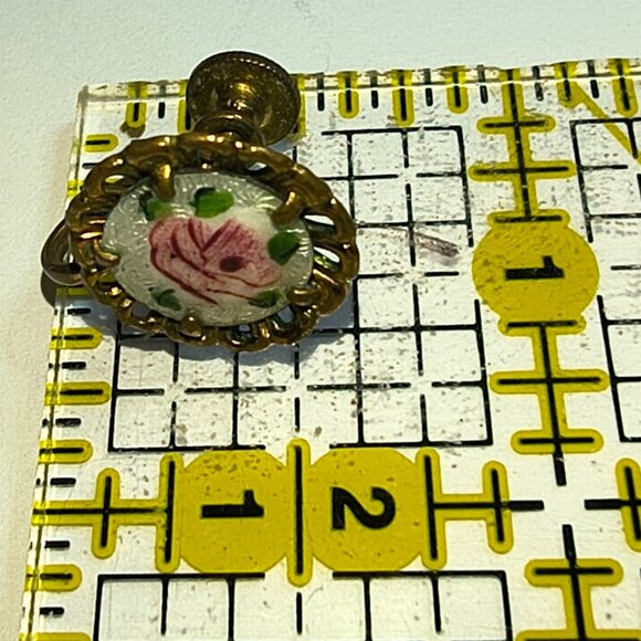 Vintage 1950's CORO Guilloche Rose Enamel Pin & Screw Back Earrings 13 - Picture 8 of 8
